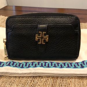 Tory Burch leather wristlet